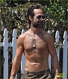 Silicon Valley's Chris Diamantopoulos Bares Ripped Body During a ...