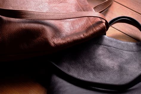 Fino One Shoulder Bag Slow スロウ 公式サイト 革製のバッグ、財布 等の製造販売
