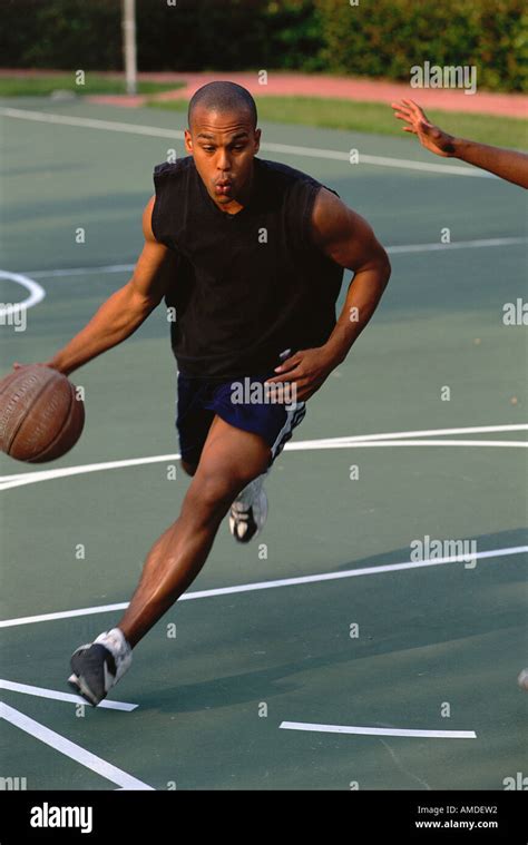 Black Basketball Player Full Body Hi Res Stock Photography And Images