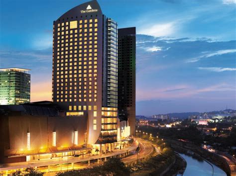 Overview hotel summer view is a great choice for travellers looking for a budget accomodation in kuala lumpur. The Gardens - A St Giles Signature Hotel & Residences ...