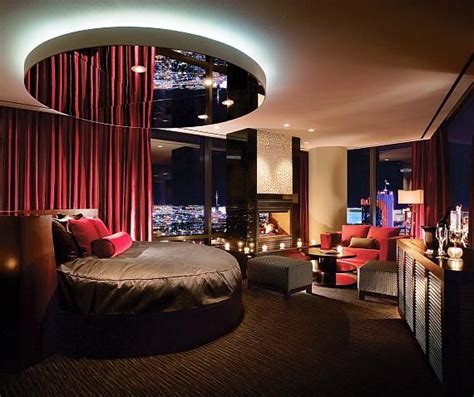 Mgm resorts destinations in las vegas have some extraordinary, larger accommodations that be the perfect basecamp for your next las vegas getaway. Two Story Sky Villa at the Palms of Las Vegas #Vegas | Las ...