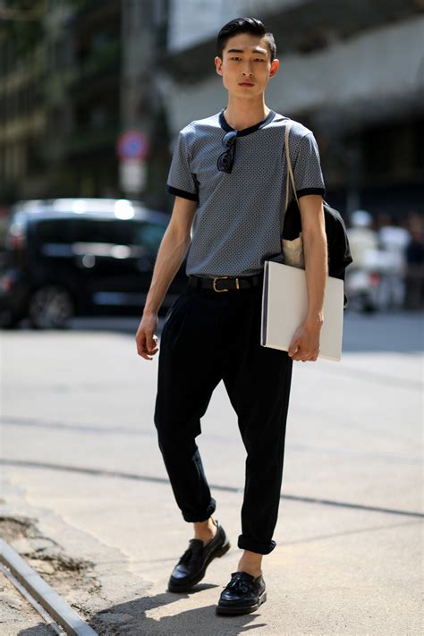 New York Street Fashion Men Street Style At New York Fashion Week