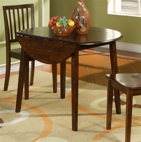 Top 10 best kitchen drop leaf tables for small space reviews in 2021 most often, when one is buying a dinging table , they will tend to focus on the price, design, and finish. Drop Leaf Dining Table for Small Spaces