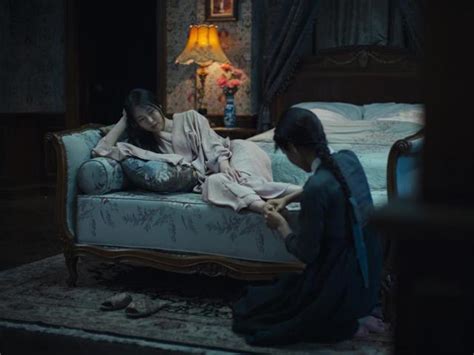 At Cannes The Handmaiden Is A Ravishing Lesbian Crime Thriller Hindustan Times