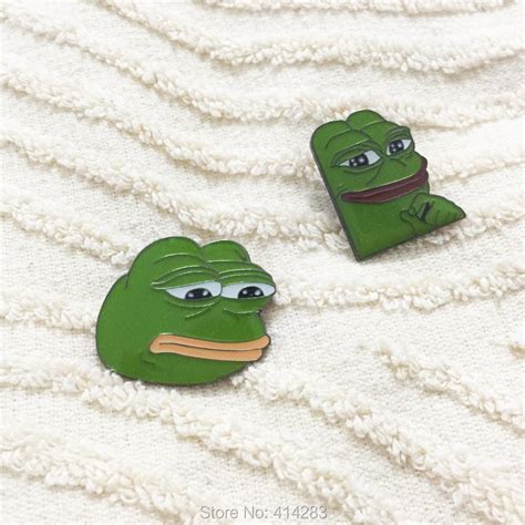 2pcs Different Pins Popular Meme Smug Frog Sad Lapel Pin Sad Dank