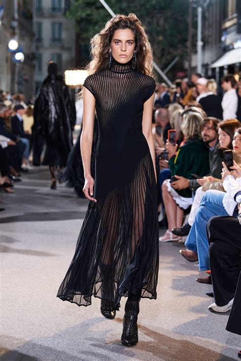 Alaia Spring 2022 Fashion Show The Impression