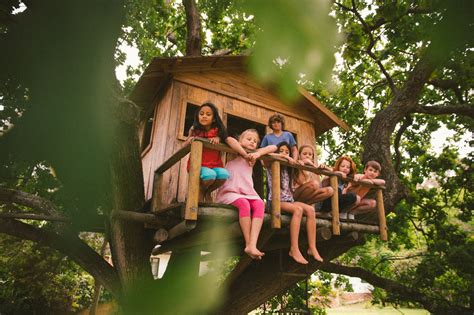 12 Tips For Building A Treehouse With Your Kids Atlanta Parent