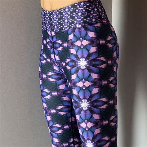 Pixel Yoga Pants Haute Holly