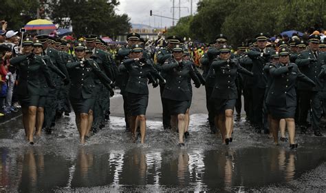 Blog De Las Fuerzas De Defensa De La Rep Blica Argentina Colombia Desfile Militar Por El