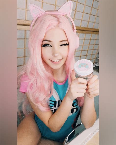Who Is Belle Delphine Bath Water Purveyor Returns To Social Media With