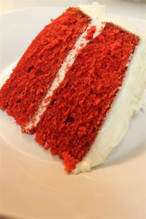 I've heard people say that red velvet cake is just chocolate cake with. Más de 25 ideas increíbles sobre Red velvet cake frosting ...