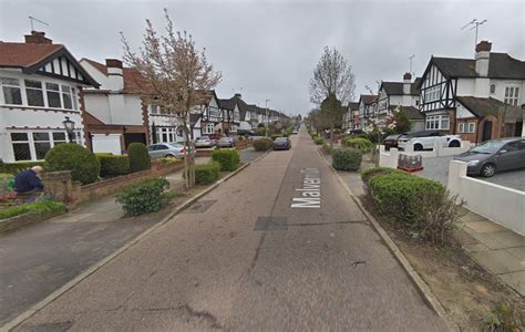 Woodford Green Shooting Man Fighting For Life After Being Shot At East London House Owned By