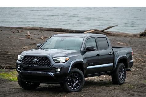 2021 Toyota Tacoma Pictures 2021 Toyota Tacoma Limited Nightshade 3