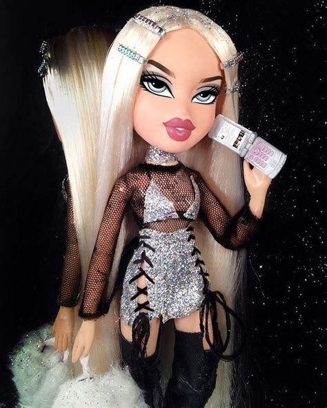 If you're looking for the best bratz wallpapers then wallpapertag is the place to be. 8 Likes, 0 Comments - Bratz 👄 (@love.bratz.dolls) on Instagram: "📱😇💕…" in 2020 | Black bratz ...