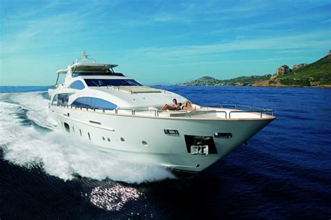 Azimut 105 Luxury Motor Yacht — Yacht Charter And Superyacht News