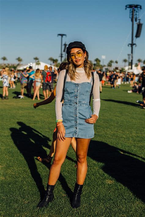 The Best Looks At Coachella This Year Are So Different Music Festival Fashion Coachella