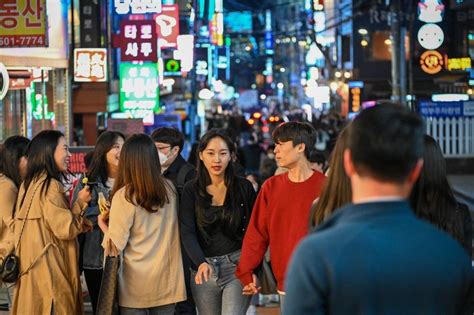 South Korea Reports No New Local Covid Cases As Social Distancing