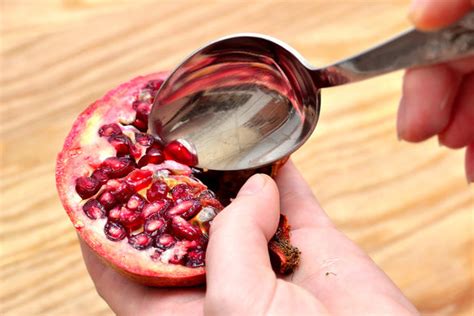 Fruta Granada Como Comerla Zumo De Granada Granavida