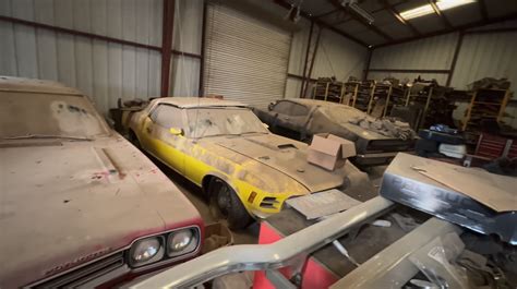 Video Shows Unreal Barn Find Collection Of Muscle Cars Worth Millions