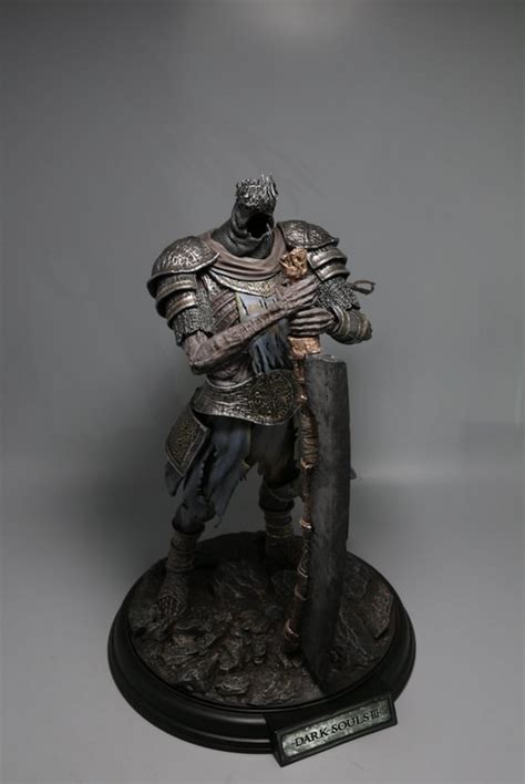 Maybe you would like to learn more about one of these? Dark Souls 3 Prestige Statue, Collectors Edition | Fextralife