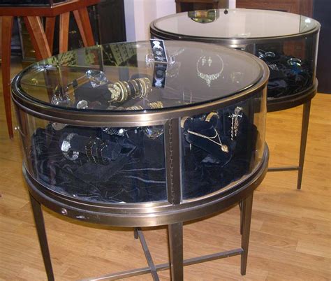 Round Display Cabinets In Jewelry Store Display Cabinets