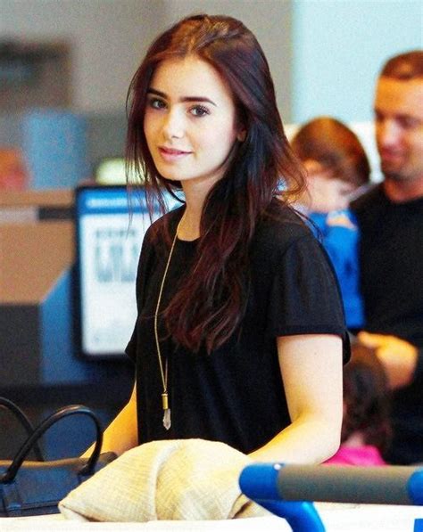 Lily Collins Pretty With Or Without Makeup Lily Collins Hair Lily Jane