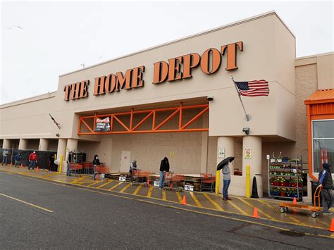Police Stop ‘exorcism In Home Depot Lumber Aisle Indy100