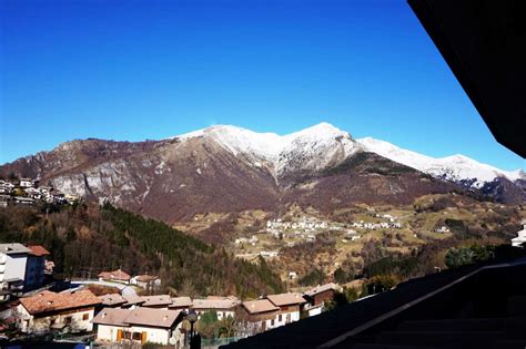 Tutte le case vacanza e gli appartamenti in affitto di oltre il colle ai migliori prezzi. Vendita Appartamento Oltre il Colle, con terrazzo, via ...