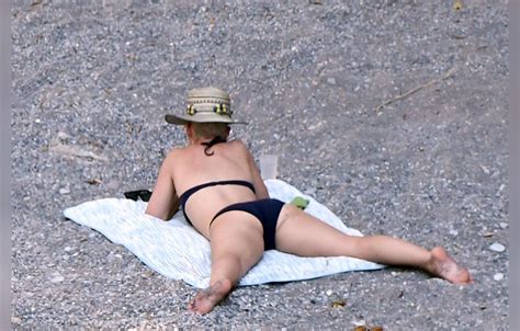 These Bikini Pics Of Katy Perry Are Seriously NSFW