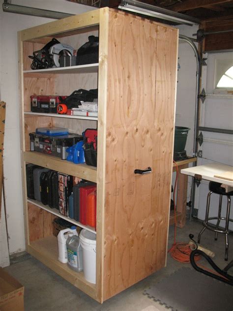 A cabinet that holds up to anything. Pin by Damian Daniels on Workshop | Garage storage ...