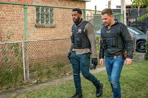 Chicago Pd Season 8 Episode 2 Recap White Knuckle