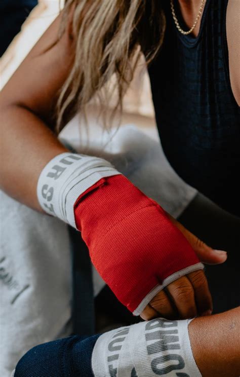 How To Choose And Use Boxing Wraps For Beginners Fightcamp