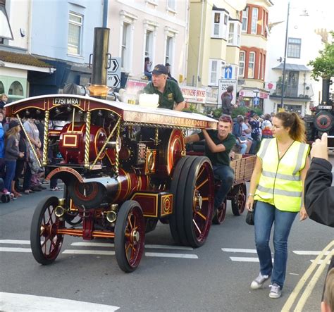 Teignmouth Carnival Procession And Fireworks Sandays Bed And