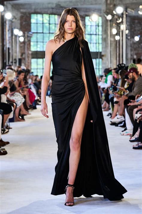 Fashion Week Faves Alexandre Vauthier Fall 2022 Couture