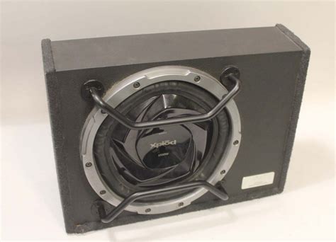 Nice Sony Xplod 10 1200w Subwoofer In Low Profile Sealed Box By Sony