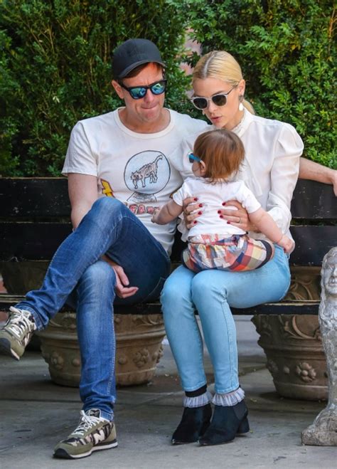 Dakota johnson is one of the success stories of hollywood. Jaime King & Family Run Into Dakota Johnson In NYC | Celeb Baby Laundry