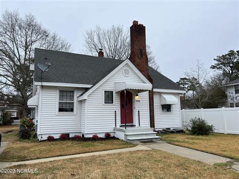 f_100369349.jpg?PhotoAccessKey=0d6cbd693a838f27a4e3110d2f674591