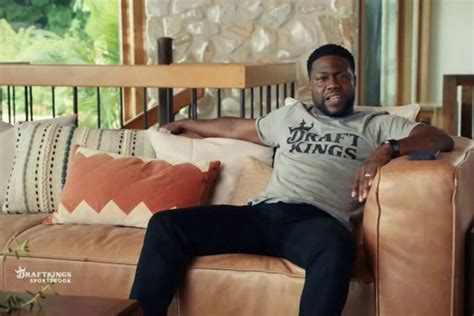 Draftkings Plans Super Bowl Commercial Starring Kevin Hart Ad Age