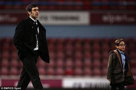 I personally like ronnie, and a bit of disrespect goes a long way. Ronnie O'Sullivan fined £8,000 after Twitter match-fixing comments... but finds time to have a ...