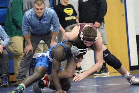 Perry’s Zach Thompson Leads Wrestlers At Perry Invite The Perry Chief Wrestler Thompson Sports