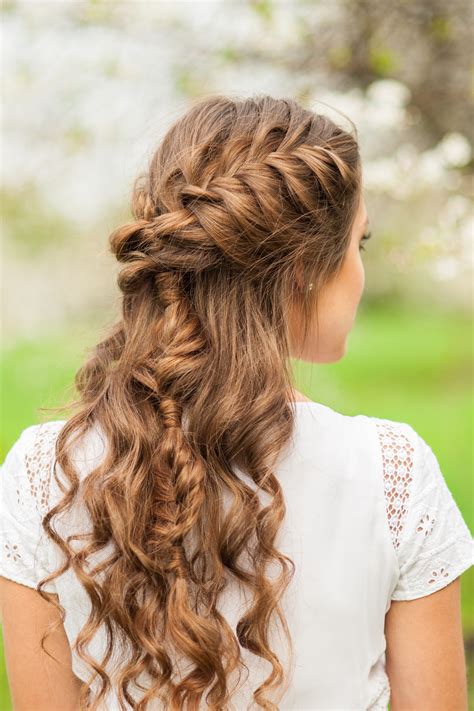 10 Party Hairstyles For The Ultimate Night Out John Frieda