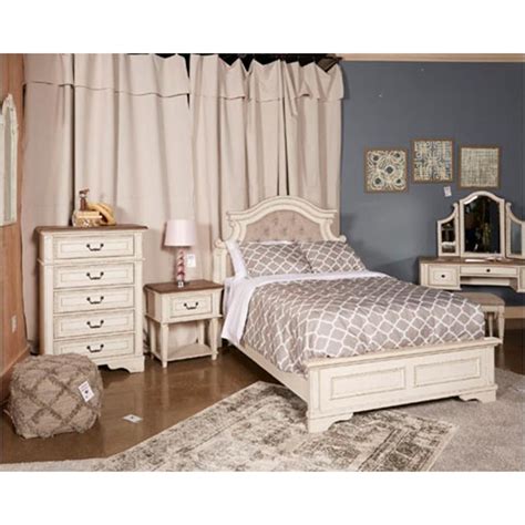B743 87 Ashley Furniture Realyn Full Upholstered Panel Bed