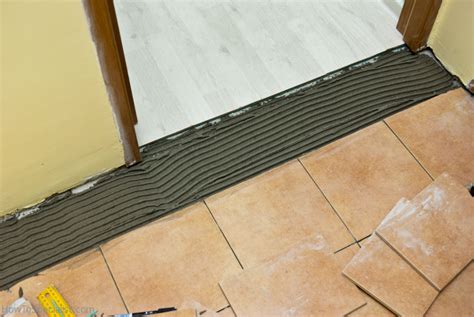 Transition from tile to laminate | HowToSpecialist - How ...