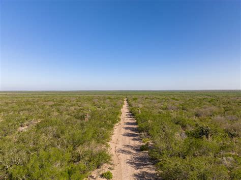 Zapata 83 Ranch - Republic Ranches