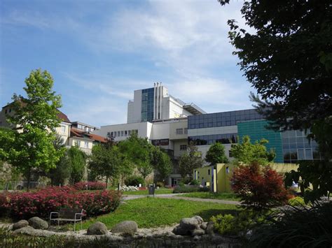 Es wurde in diesem zuge auch das westhaus umgebaut (7 pflegebetten). Krankenhaus St. Josef Braunau am Inn