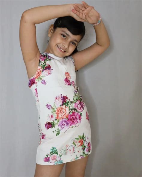 Slim Indian Preteen Girl Lavish Gupta Lavishkagupta 36 Imgsrcru