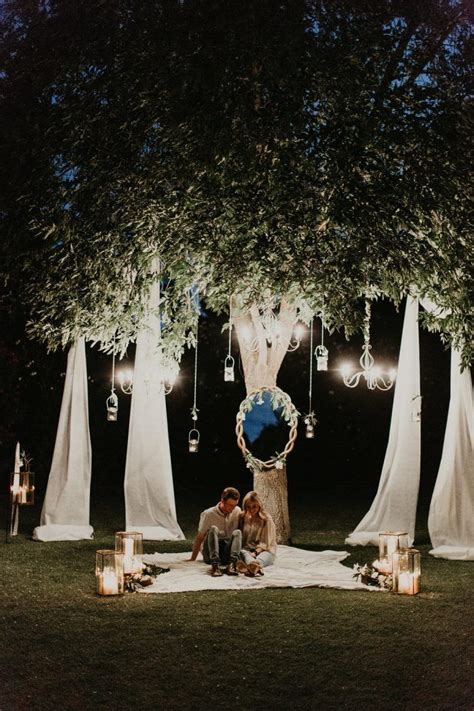 Invite them in the layout of your booth can affect how inviting it seems. Themed Proposal Booth - HOW TO STYLE A BEYONCÉ THEMED ...