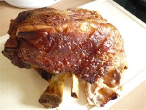 Gegrillte Schweinshaxe Rezept mit Bild