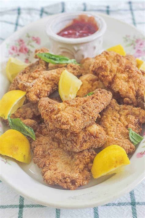 Ready to make your own perfectly crispy, crunchy fried favorites at home — without using a whole bottle of oil? Southern Fried Catfish | Syrup and Biscuits