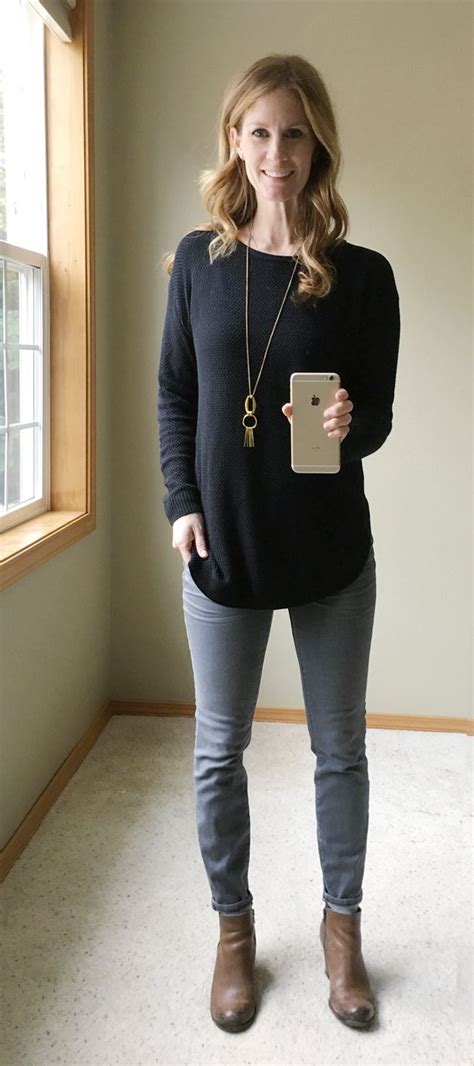 Nine Favorite Fall Outfits Stylish Mom Outfits Comfy Work Outfit